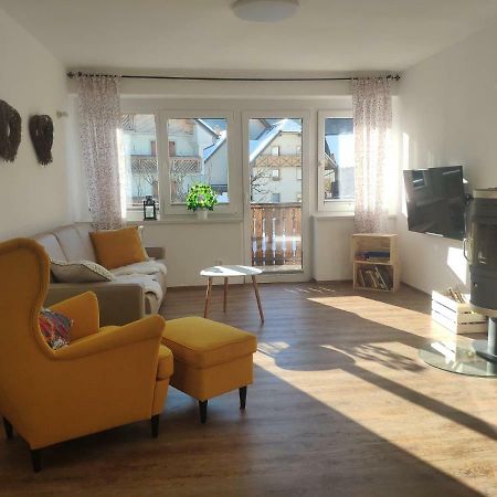 דירות Cozy Nest In The Heart Of קרנייסקה גורה מראה חיצוני תמונה