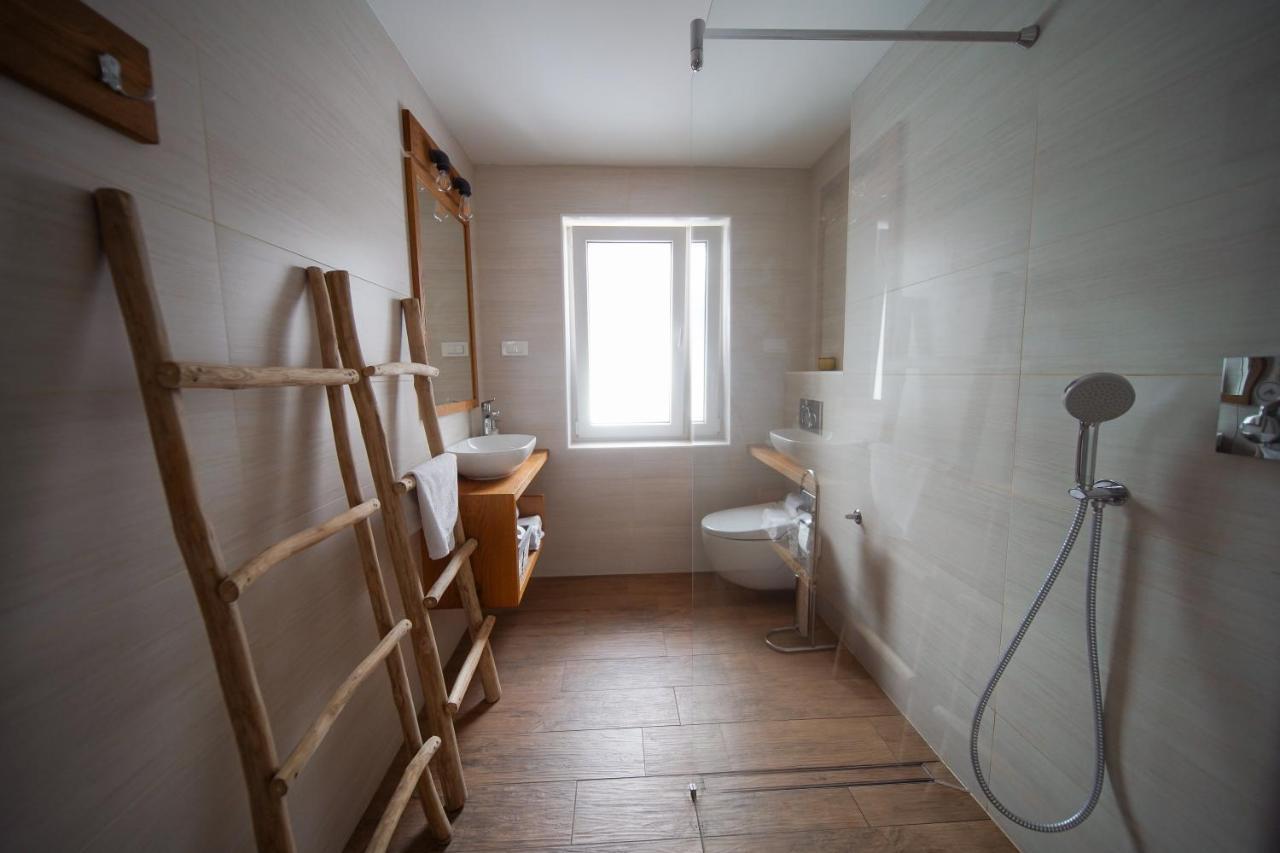 דירות Cozy Nest In The Heart Of קרנייסקה גורה מראה חיצוני תמונה