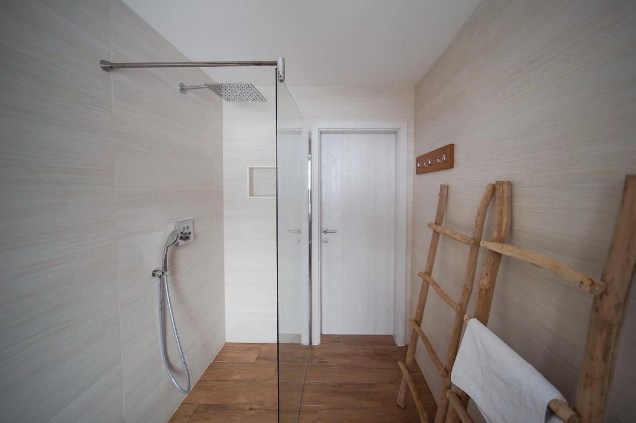דירות Cozy Nest In The Heart Of קרנייסקה גורה מראה חיצוני תמונה